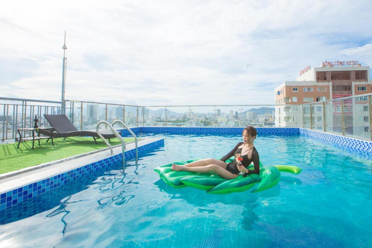 Maxhome Luxury Hotel Da Nang Bagian luar foto