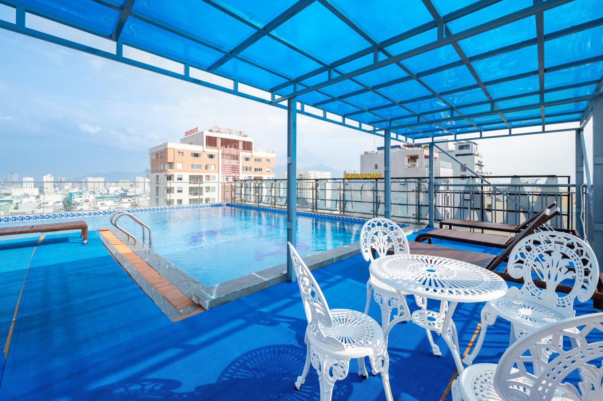 Maxhome Luxury Hotel Da Nang Bagian luar foto