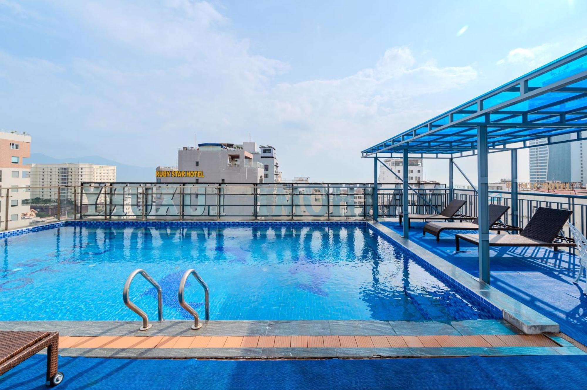 Maxhome Luxury Hotel Da Nang Bagian luar foto